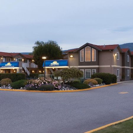 Days Inn By Wyndham Kelowna Zewnętrze zdjęcie