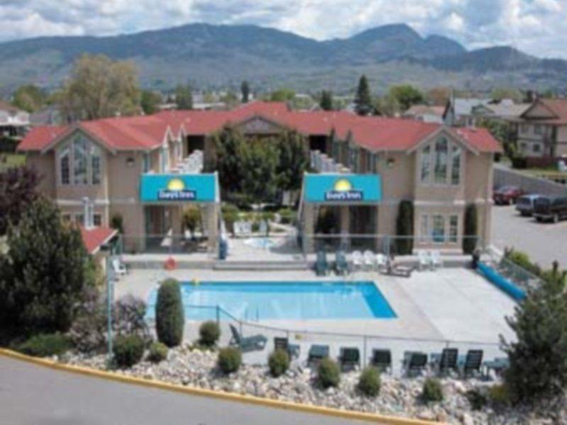 Days Inn By Wyndham Kelowna Zewnętrze zdjęcie